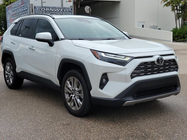 Used 2023 Wind Chill Pearl Toyota Limited image 34