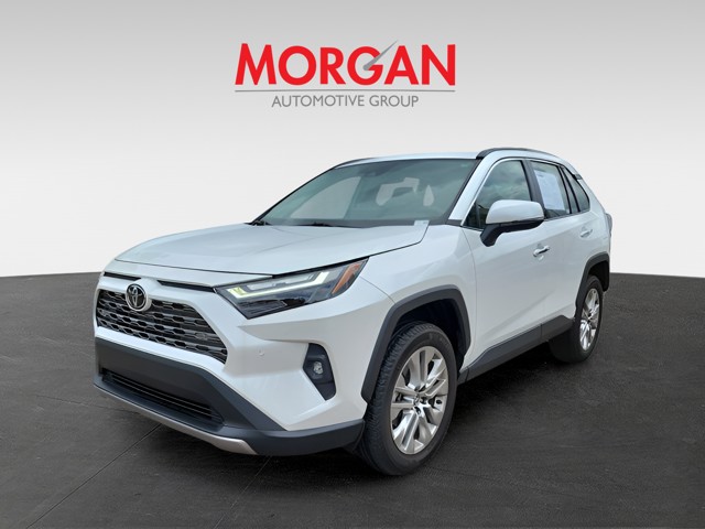 Used 2023 Wind Chill Pearl Toyota Limited image 3