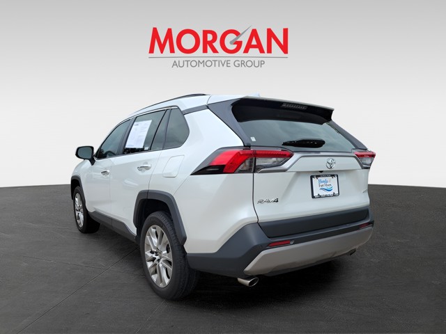 Used 2023 Wind Chill Pearl Toyota Limited image 4