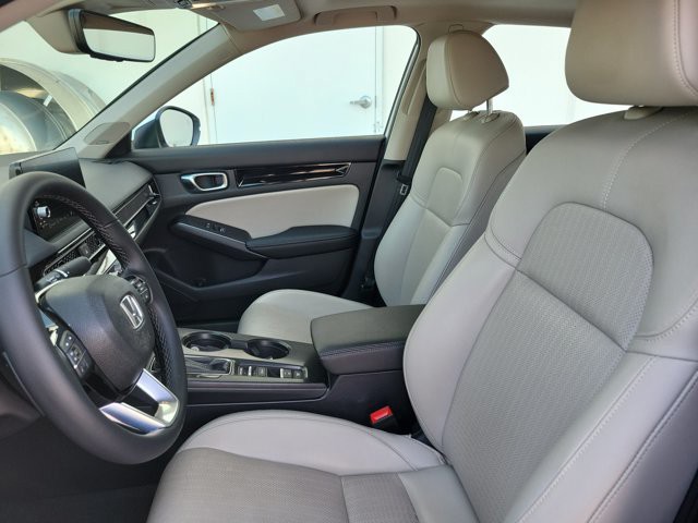 Certified Used 2024 Platinum White Pearl Honda Touring image 25