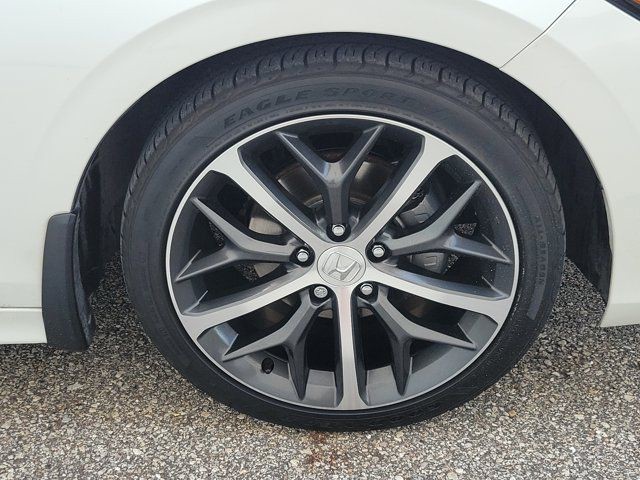 Certified Used 2024 Platinum White Pearl Honda Touring image 12