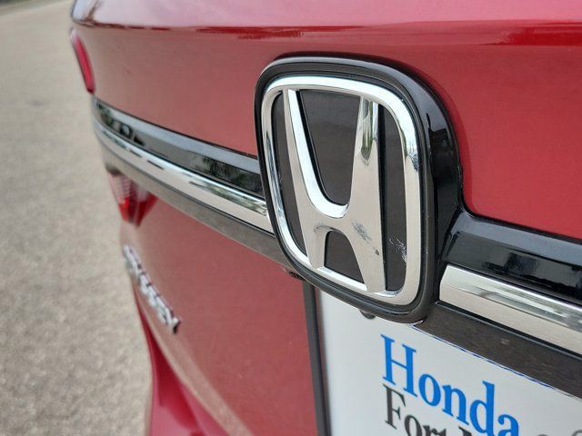 Used 2024 Platinum White Pearl Honda Elite image 8