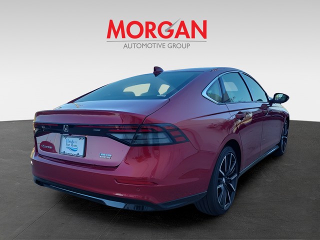 New 2026 Radiant Red Metallic Honda Touring image 6
