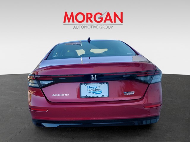 New 2026 Radiant Red Metallic Honda Touring image 5