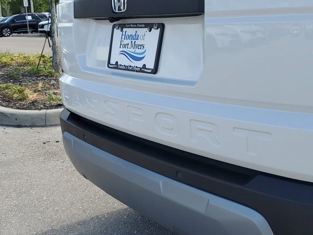 New 2026 Platinum White Pearl Honda RTL image 9