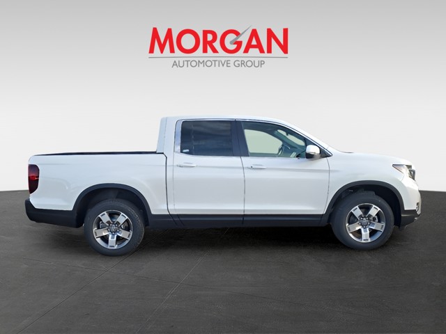 New 2026 Platinum White Pearl Honda RTL image 3