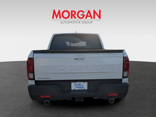 New 2026 Platinum White Pearl Honda RTL image 5