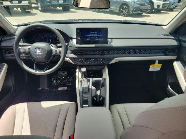 New 2026 Platinum White Pearl Honda LX image 14