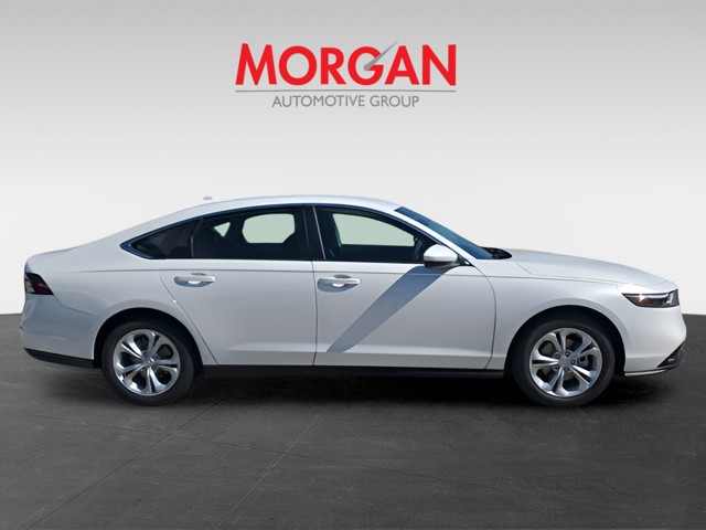 New 2026 Platinum White Pearl Honda LX image 7