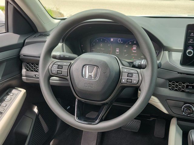 New 2026 Platinum White Pearl Honda LX image 14