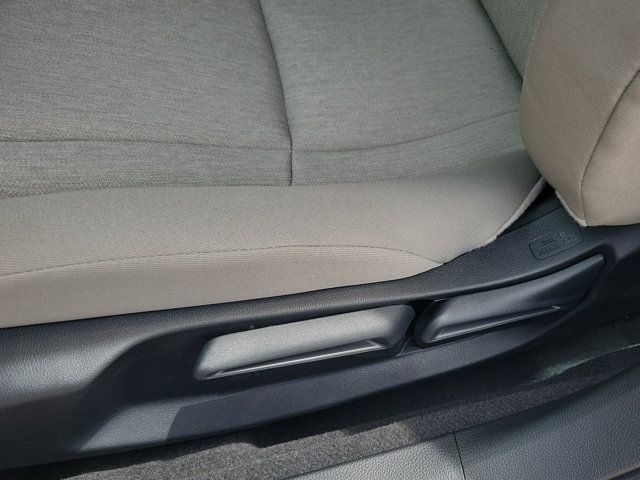 New 2026 Platinum White Pearl Honda LX image 21