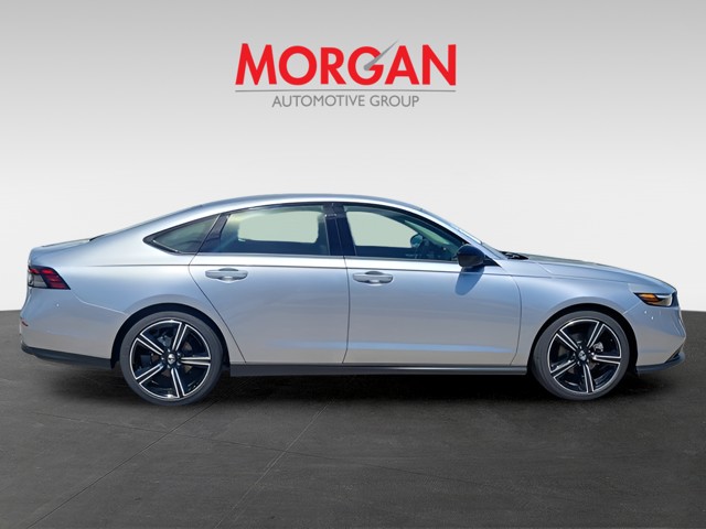 New 2026 Solar Silver Metallic Honda SE image 8