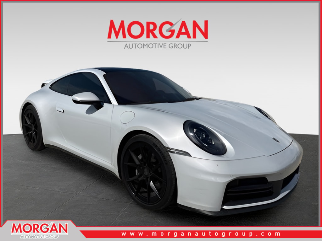 2025 Porsche 911 Carrera