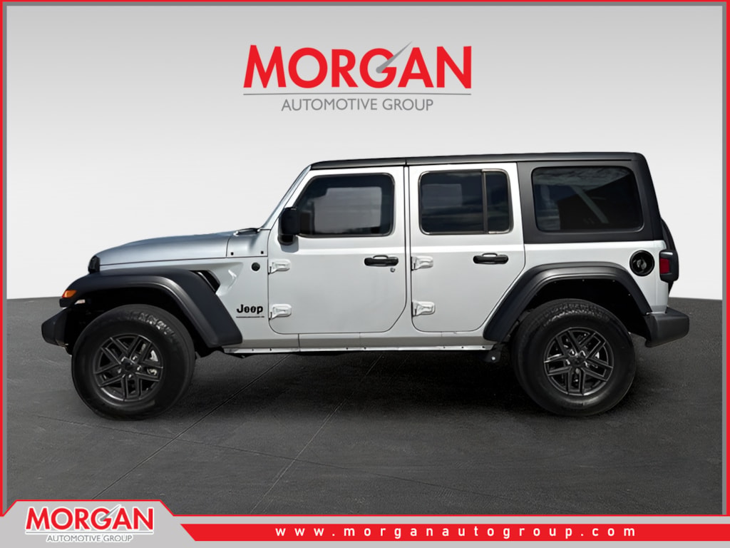 Used 2024 Silver Zynith Clearcoat Jeep Sport S image 6