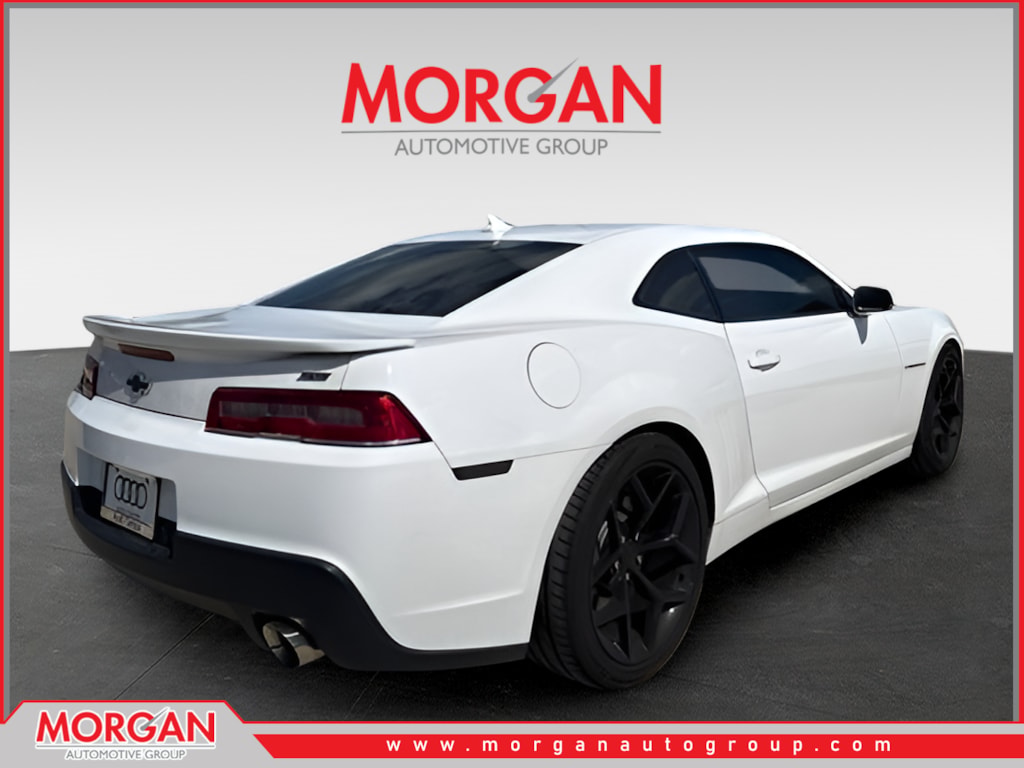 Used 2014 Summit White Chevrolet SS image 3