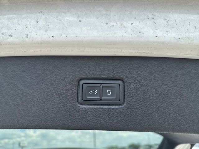 Used 2021 White Audi Premium Plus image 10