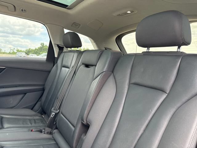 Used 2021 White Audi Premium Plus image 12
