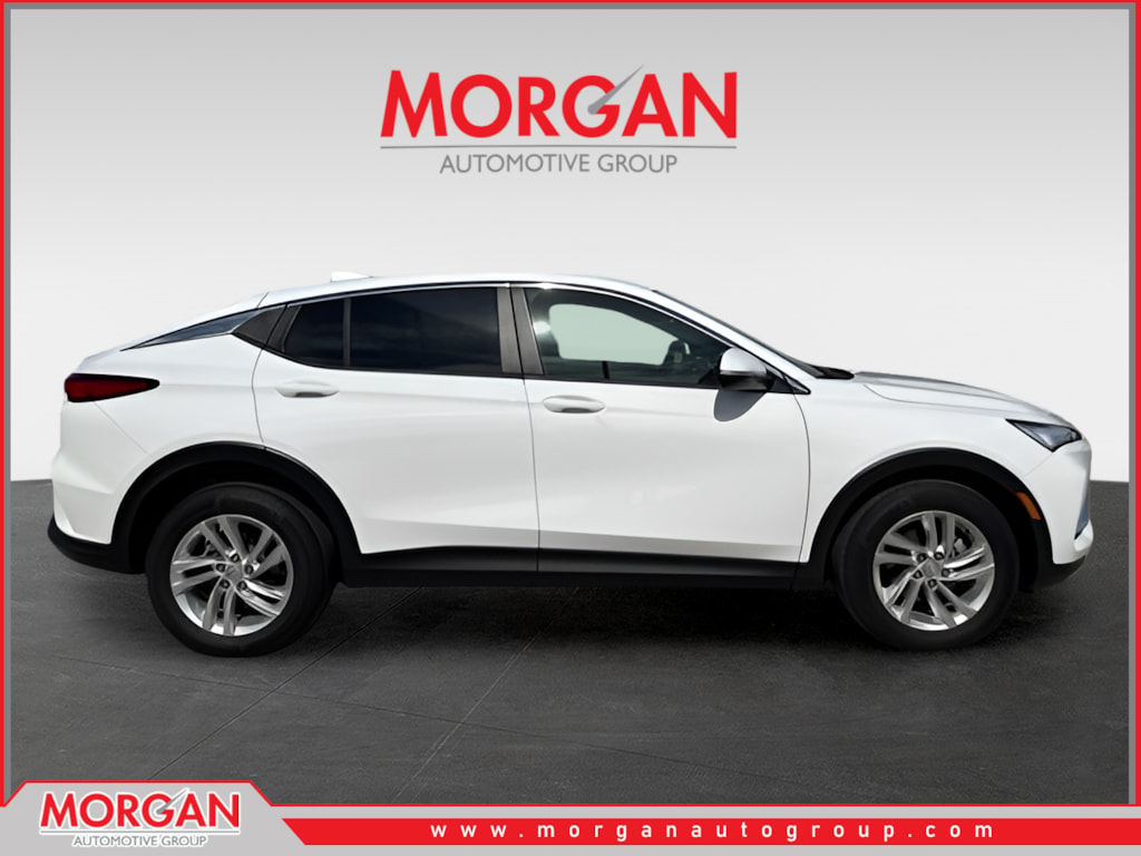 Used 2024 Summit White Buick Preferred image 2