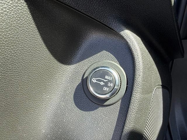 Used 2024 Summit White Buick Preferred image 17