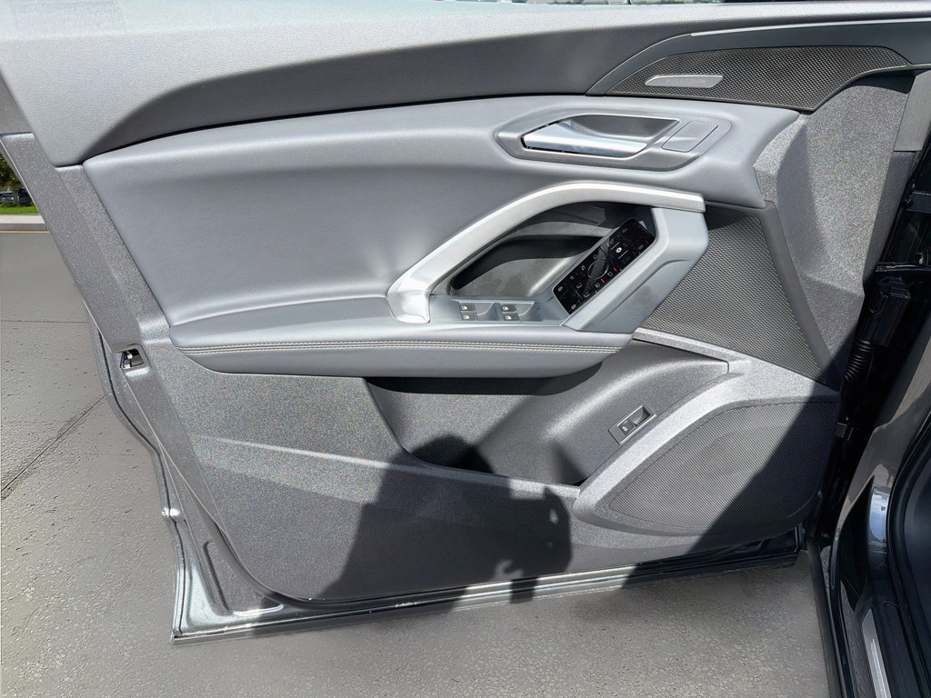 New 2026 Daytona Gray Pearl Effect Audi Premium Plus image 22