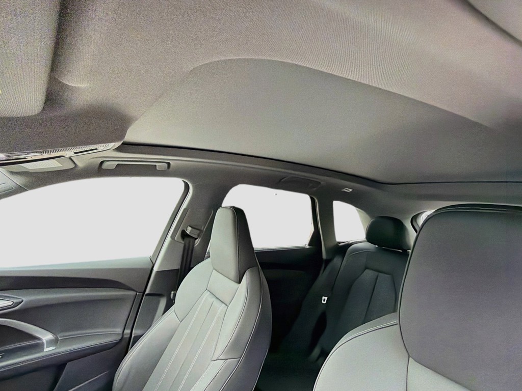 New 2026 Daytona Gray Pearl Effect Audi Premium Plus image 27