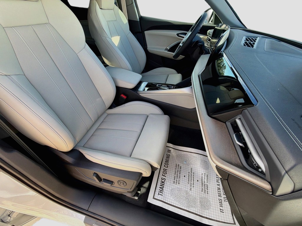 New 2026 Glacier White Metallic Audi Premium Plus image 13