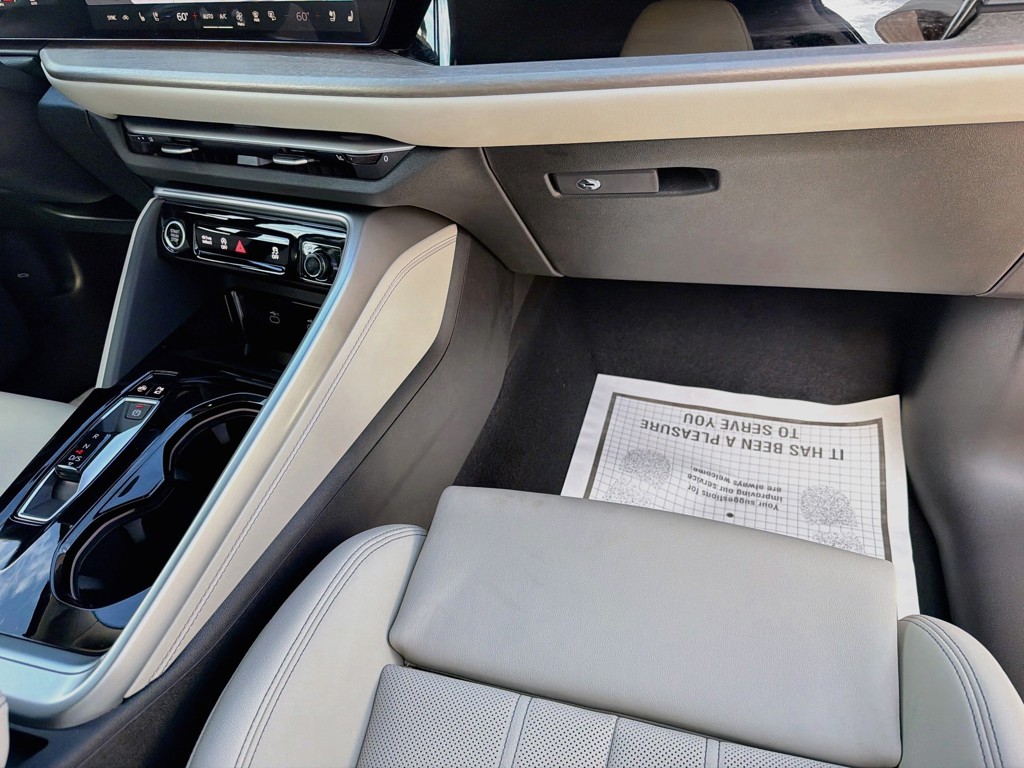 New 2026 Glacier White Metallic Audi Premium Plus image 16