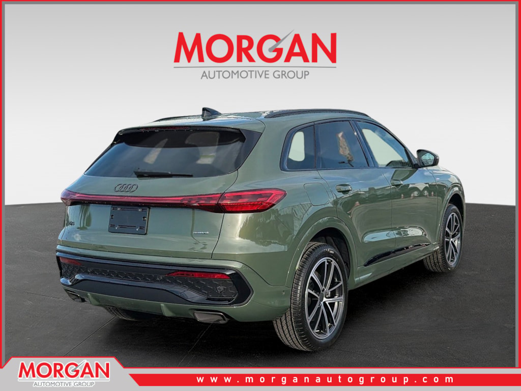 New 2026 District Green Metallic Audi Premium Plus image 3