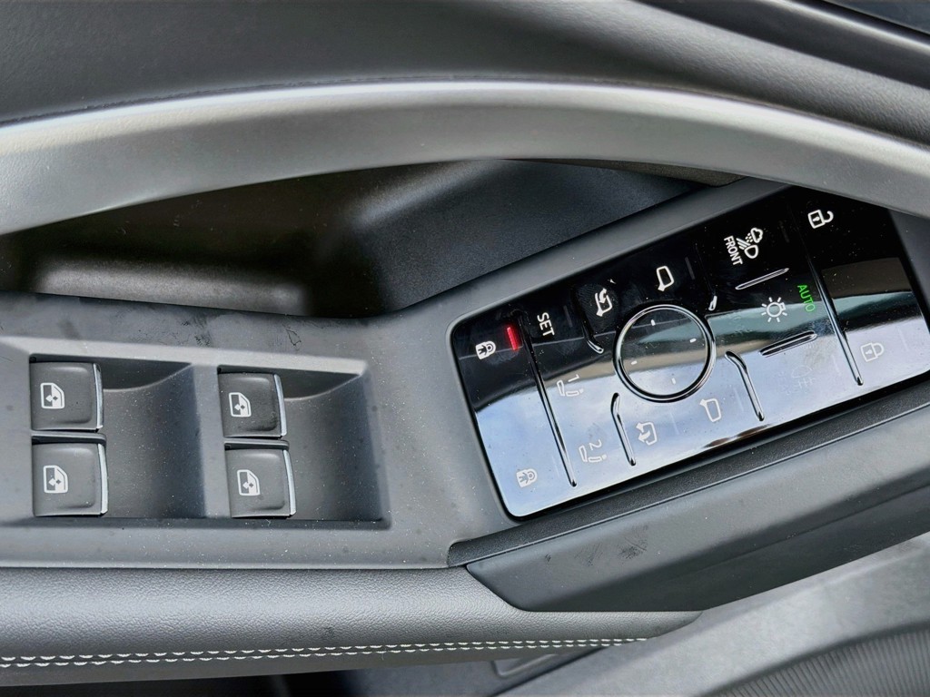 New 2026 District Green Metallic Audi Premium Plus image 22