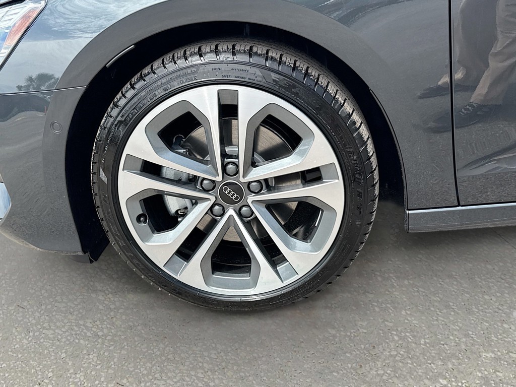 New 2026 Manhattan Gray Metallic Audi  image 40