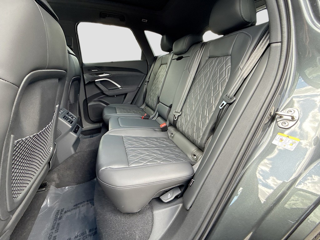 New 2026 Daytona Gray Pearl Effect Audi Premium Plus image 19