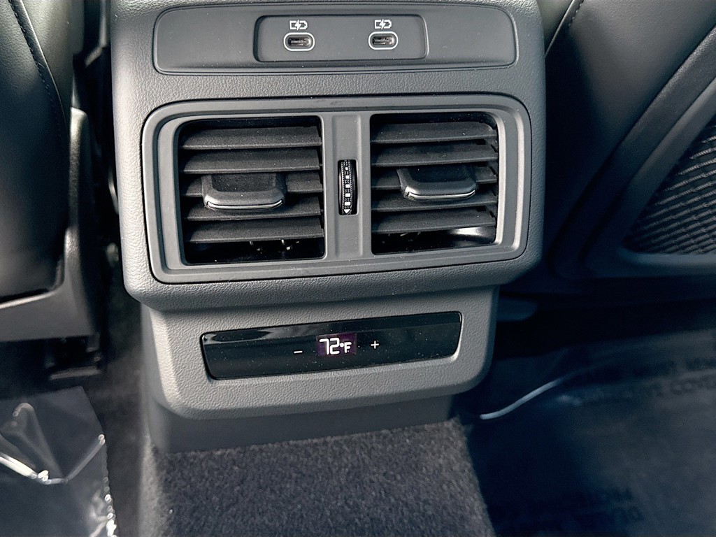 New 2026 Daytona Gray Pearl Effect Audi Premium Plus image 18