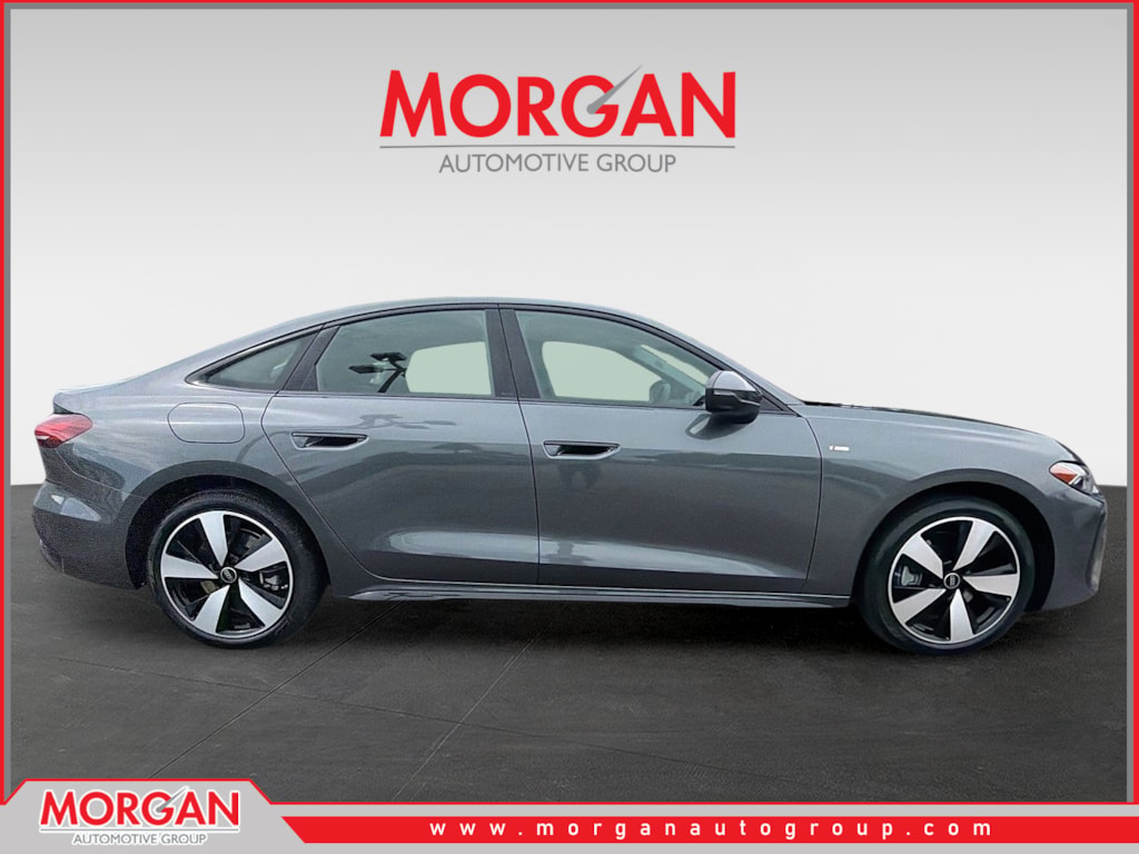 New 2026 Daytona Gray Pearl Effect Audi Premium Plus image 2