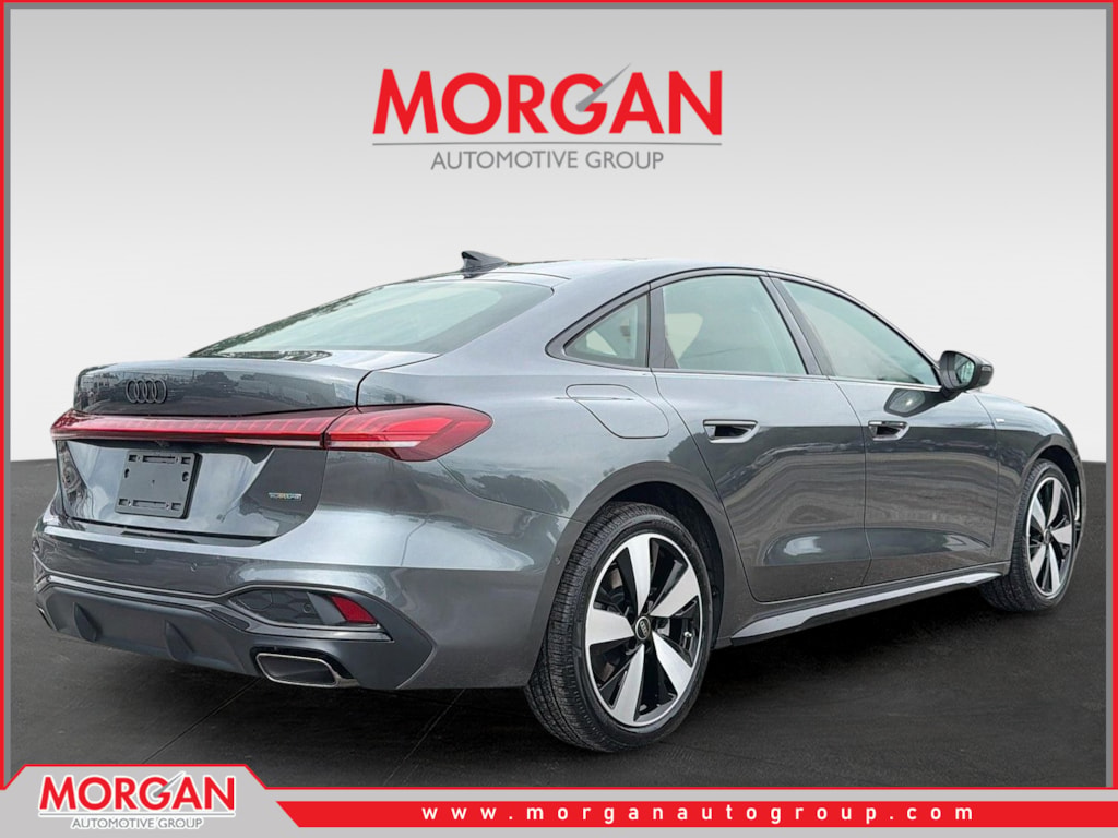 New 2026 Daytona Gray Pearl Effect Audi Premium Plus image 3