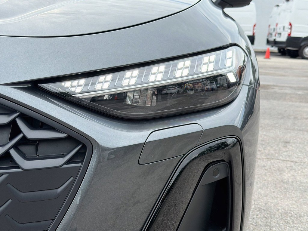New 2026 Daytona Gray Pearl Effect Audi Premium Plus image 9