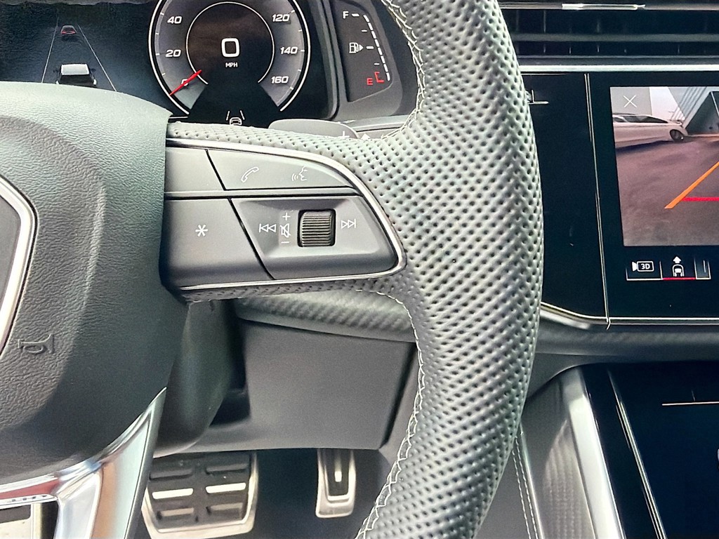 New 2026 Glacier White Metallic Audi Premium Plus image 36