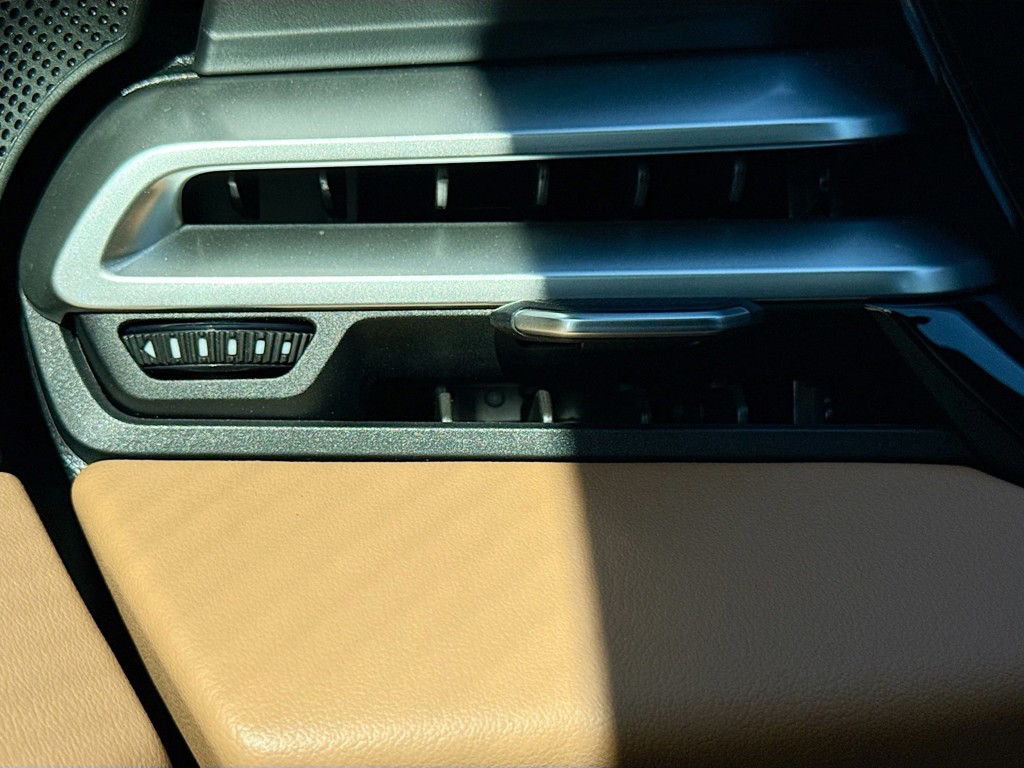 New 2026 Mythos Black Metallic Audi Premium image 35