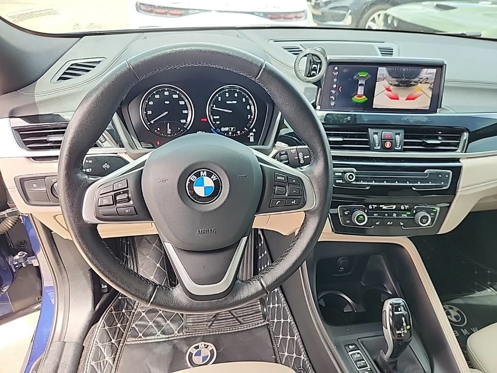 Used 2022 Phytonic Blue Metallic BMW xDrive28i image 4