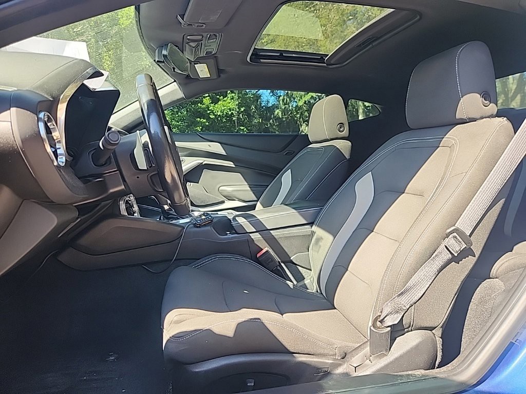Used 2019 Riverside Blue Metallic Chevrolet 1LT image 2