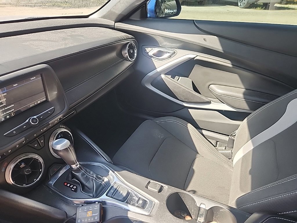 Used 2019 Riverside Blue Metallic Chevrolet 1LT image 6