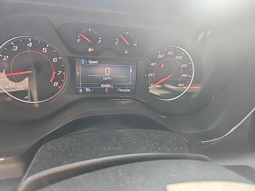 Used 2019 Riverside Blue Metallic Chevrolet 1LT image 5