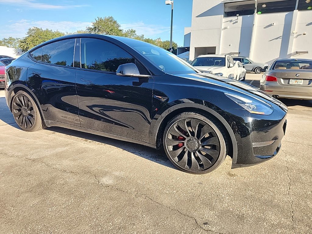 2022 Tesla Model Y Performance