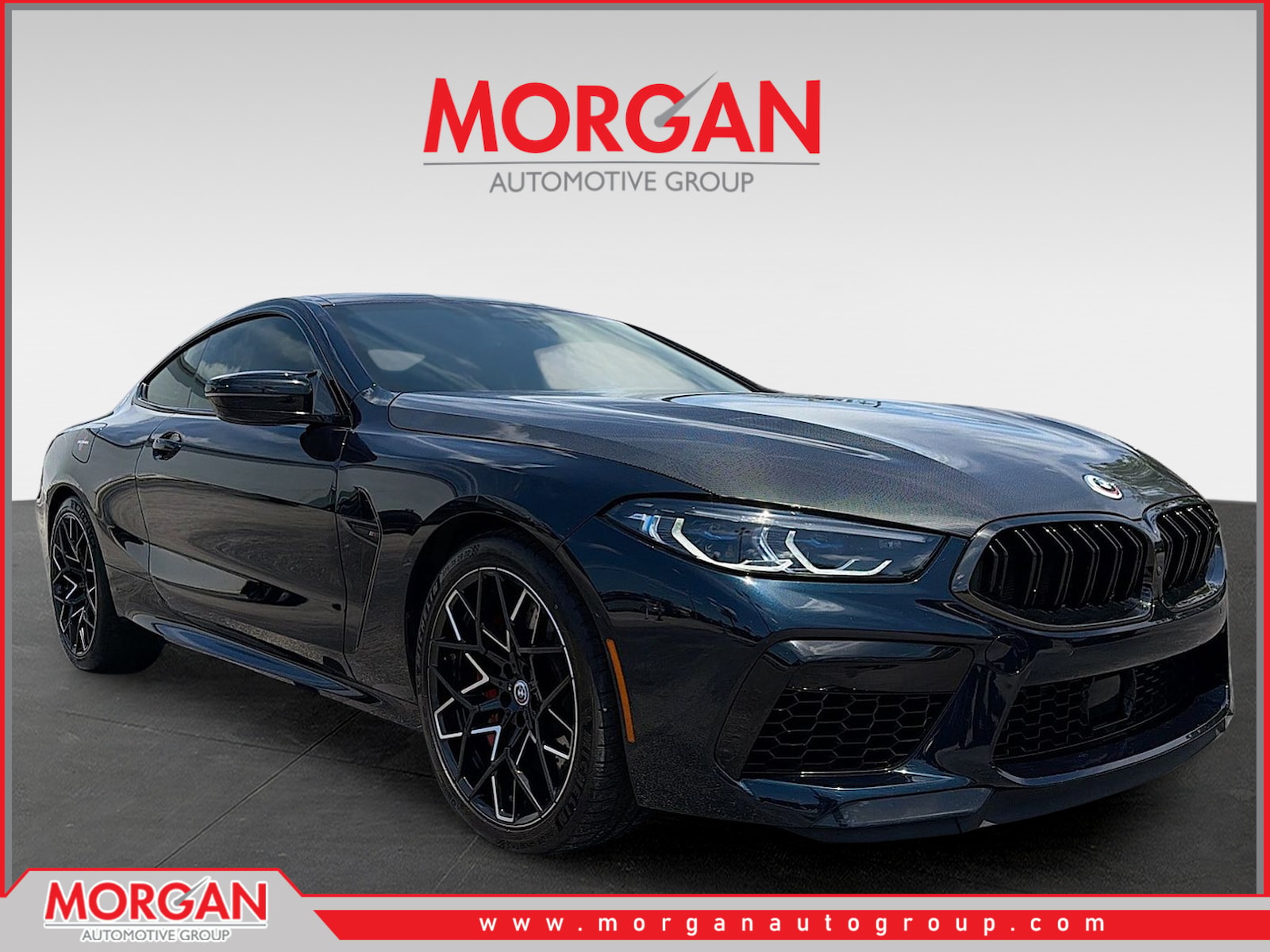 2023 BMW M8