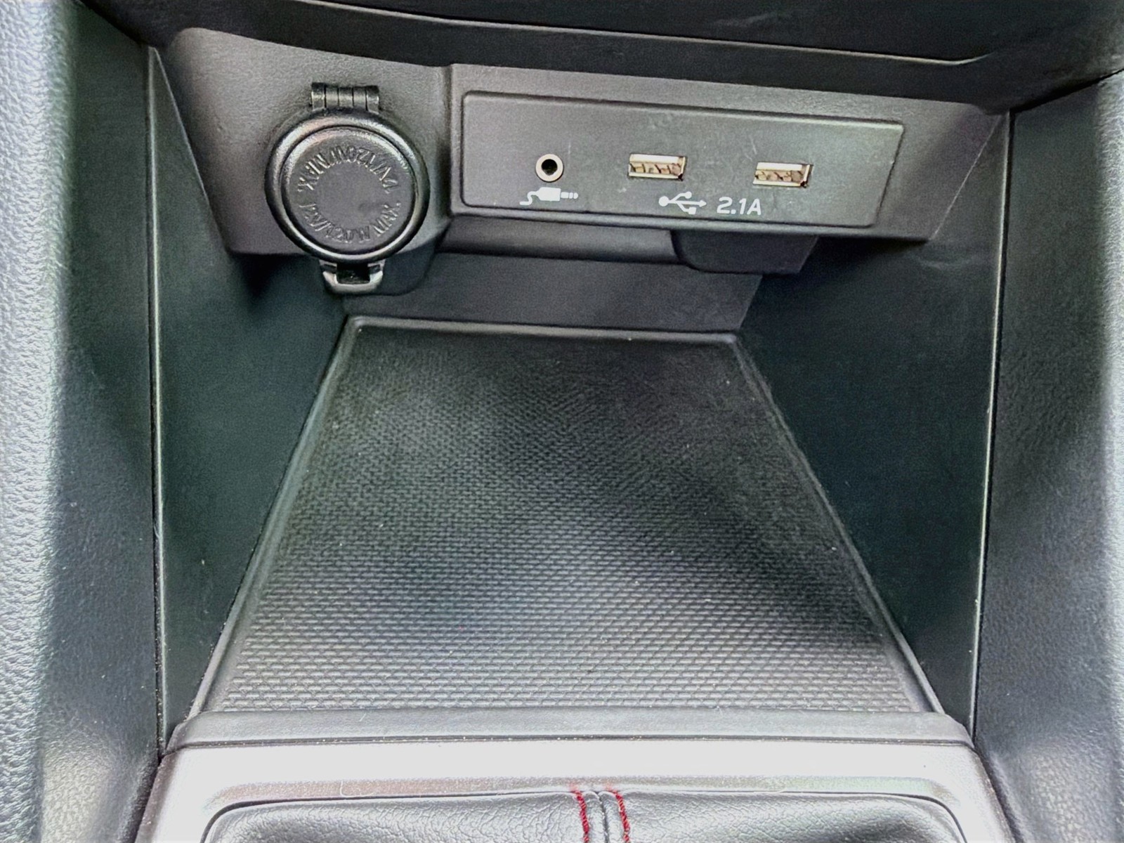 Used 2022 Sapphire Blue Subaru Base image 27