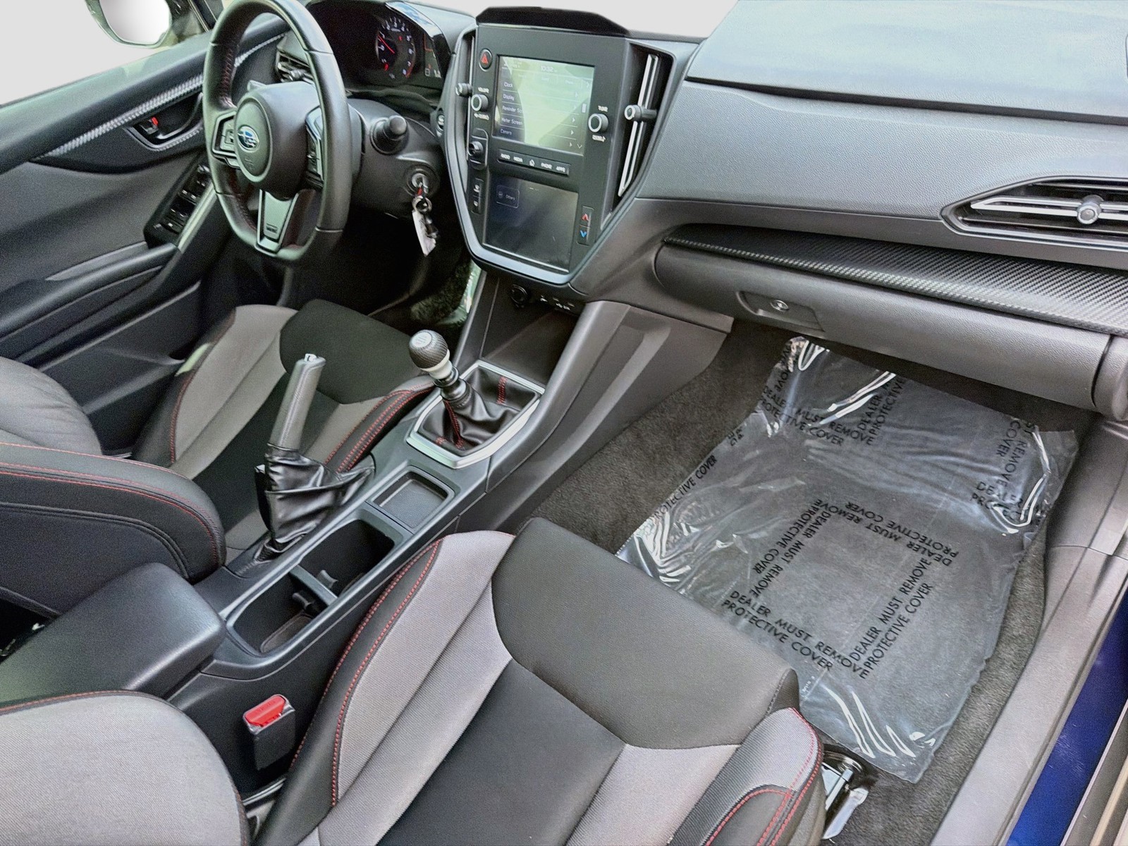 Used 2022 Sapphire Blue Subaru Base image 12