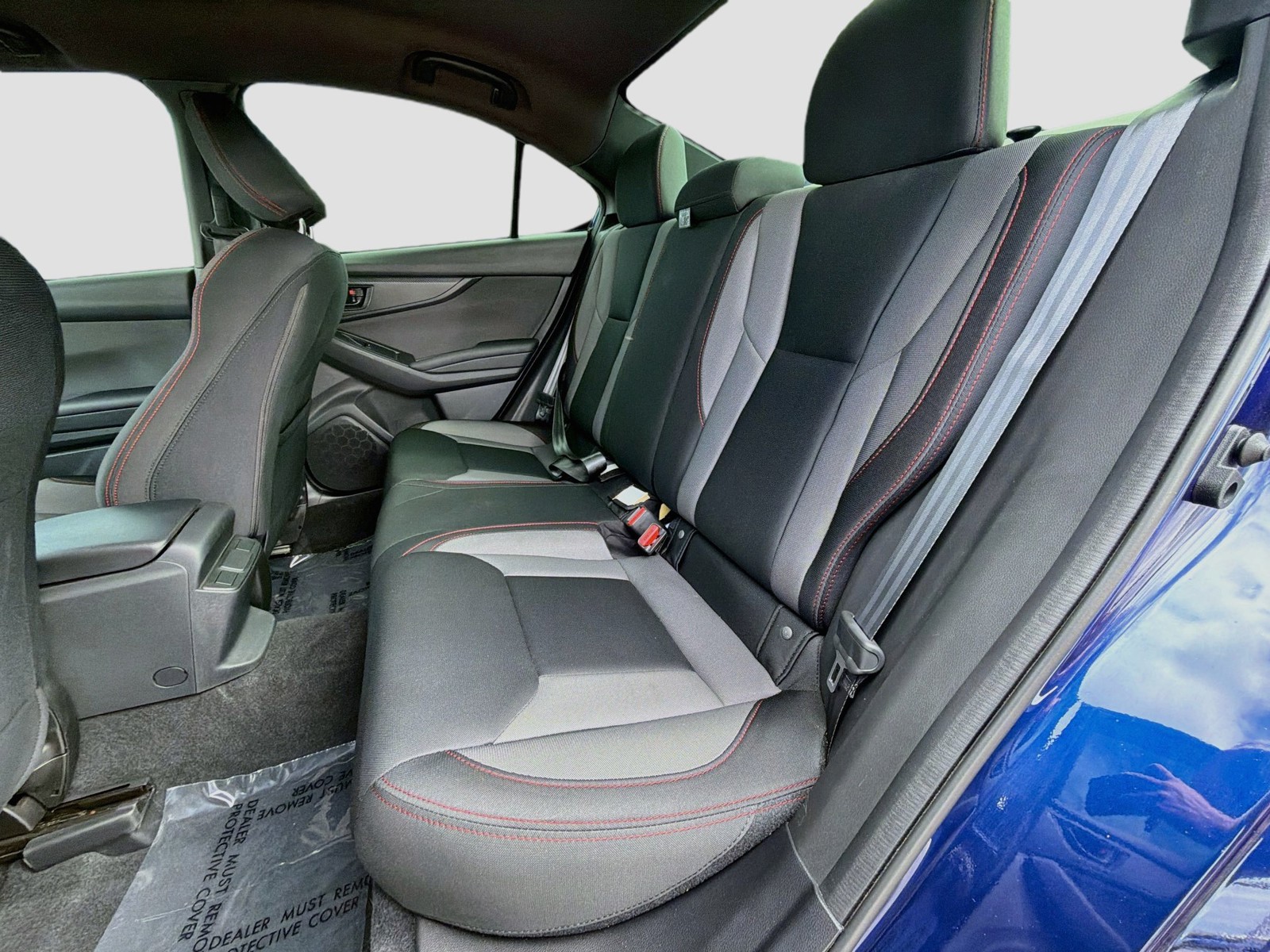 Used 2022 Sapphire Blue Subaru Base image 18