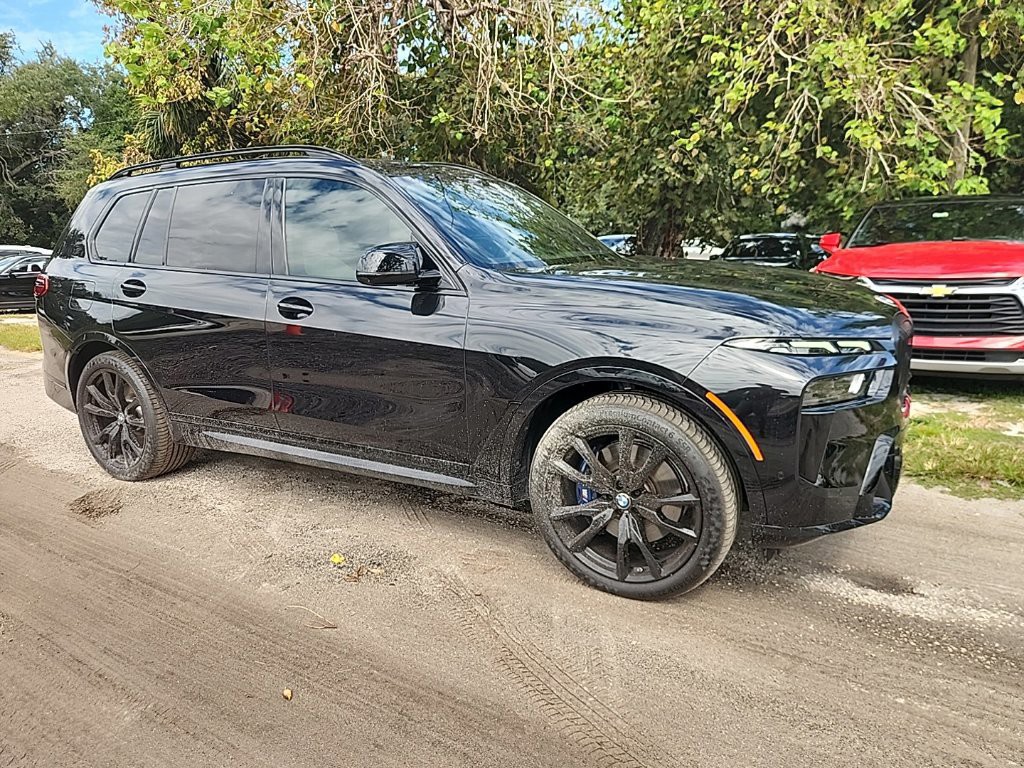 2026 BMW X7 M60i