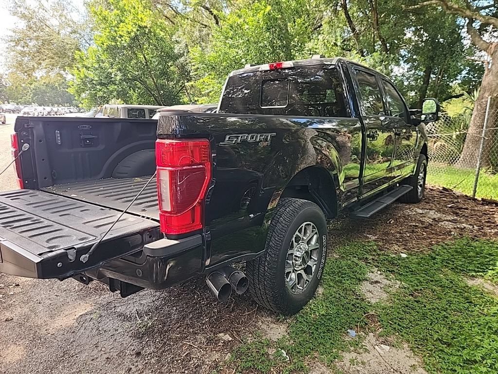 Used 2022 Agate Black Metallic Ford LARIAT image 7