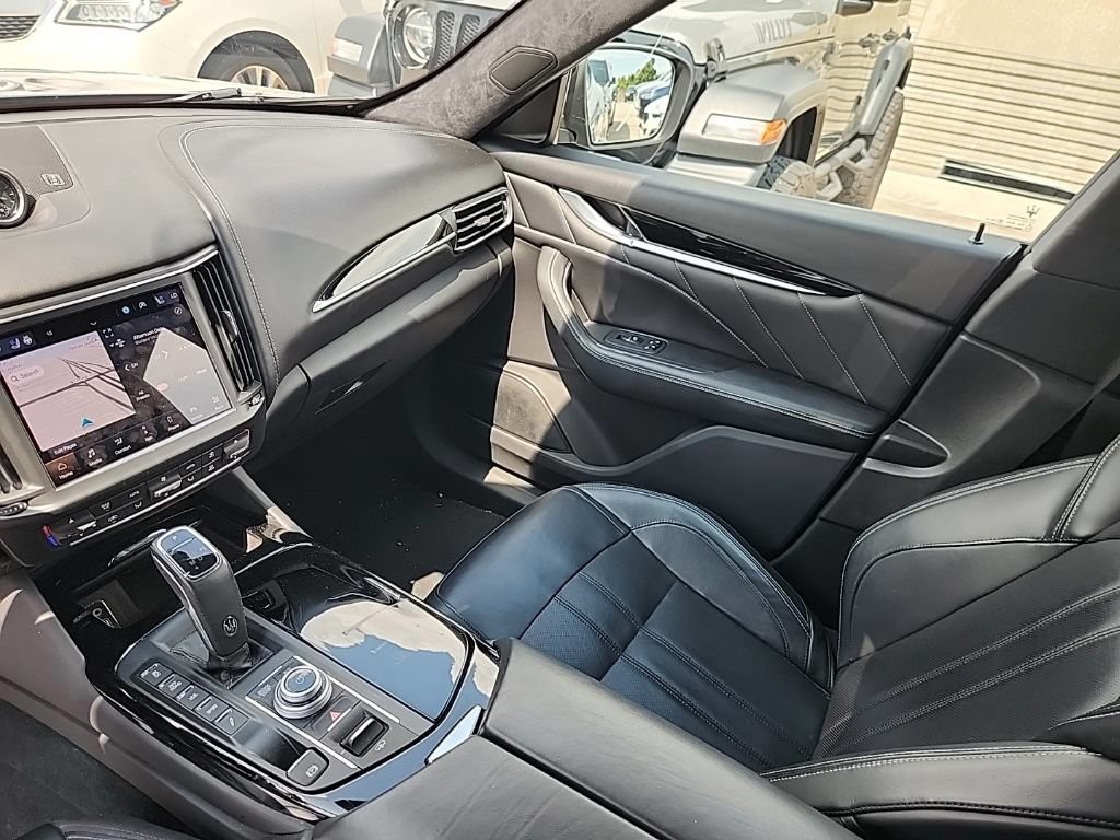 Used 2022 Grigio Metallic Maserati GT image 6