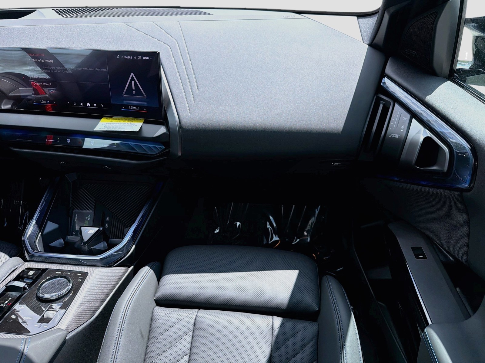 New 2026 Black Sapphire Metallic BMW M50 xDrive image 18
